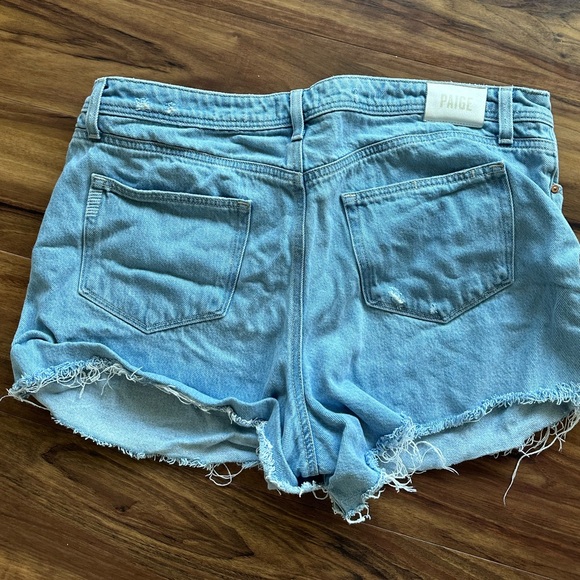 PAIGE cutoff denim short - Picture 4 of 6